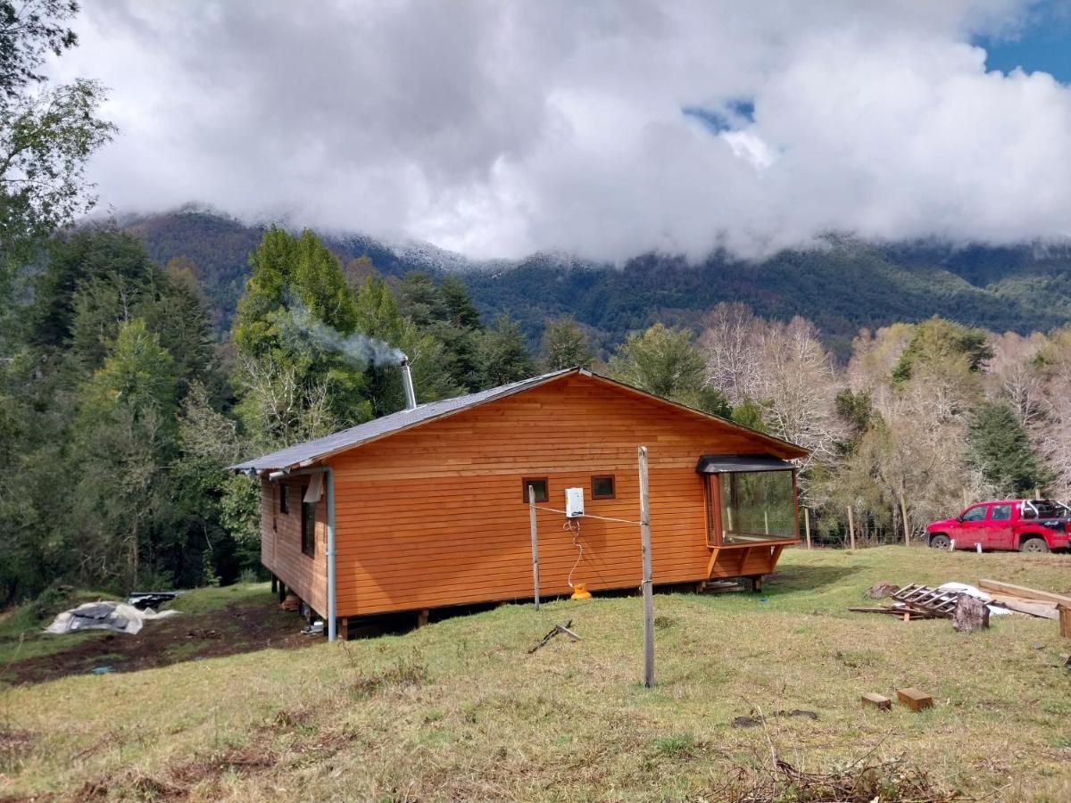 Chalé A Orilla Del Rio Liucura